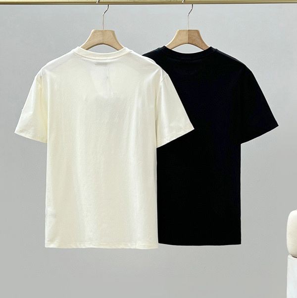 スニーカーと◎モンクレール ロゴレタリング 半袖Tシャツ コピー mon22095